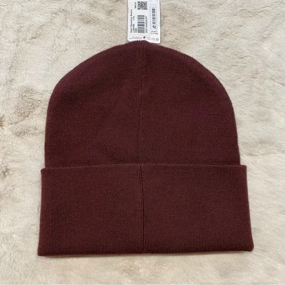 NWT(L/XL) Lululemon Warm Revelation Beanie Cassis Maroon Winter Hat Merino Wool - Picture 15 of 15